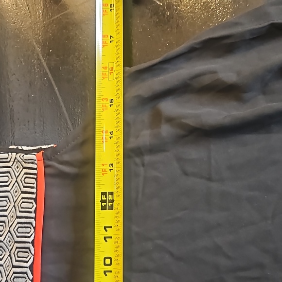 Anthropologie's THML Blouse XS Black - Picture 6 of 8